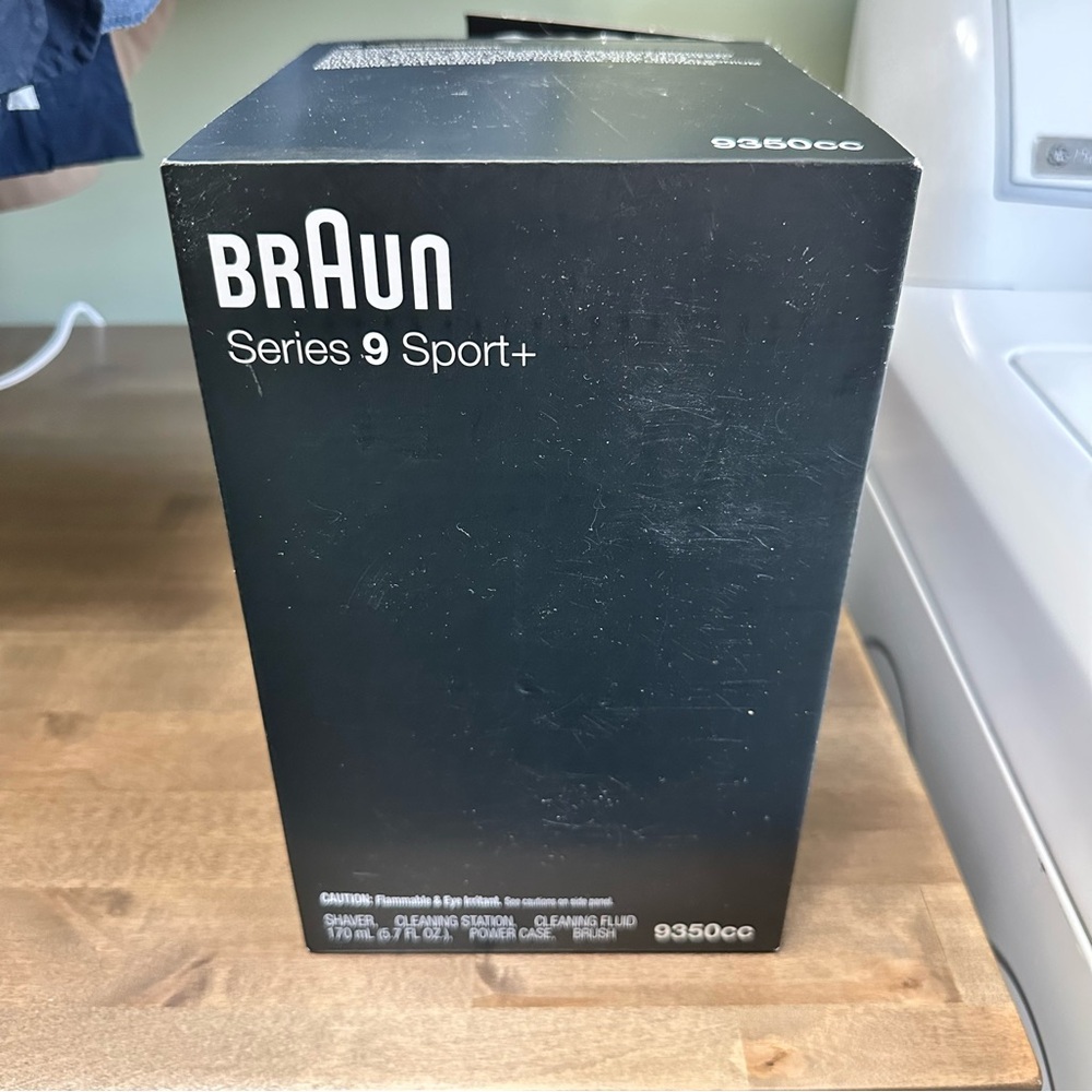Braun Series 9 Sport+ Electric Shaver EUC - Picture 2 of 9